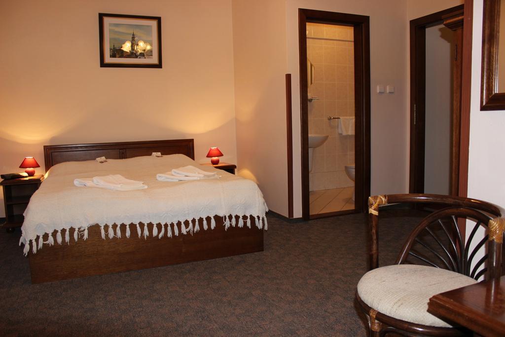 Hotel Barbora Cesky Krumlov Ruang foto
