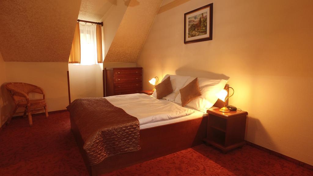 Hotel Barbora Cesky Krumlov Bagian luar foto