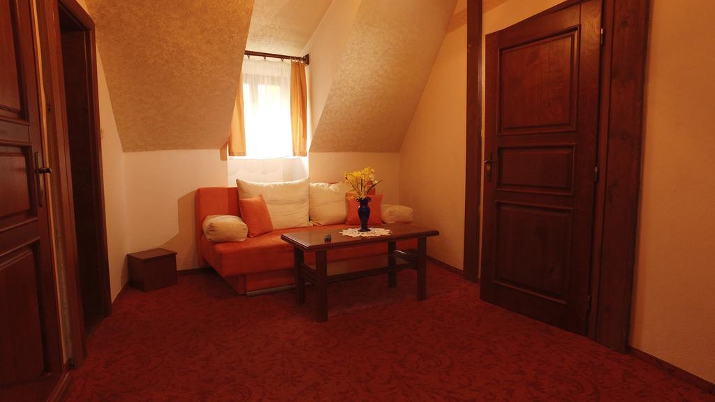 Hotel Barbora Cesky Krumlov Bagian luar foto