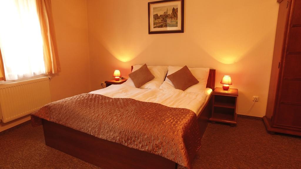 Hotel Barbora Cesky Krumlov Bagian luar foto